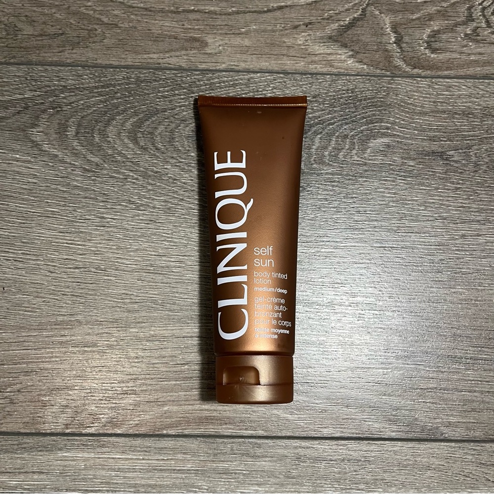 Clinique self sun body tinted lotion - medium/deep